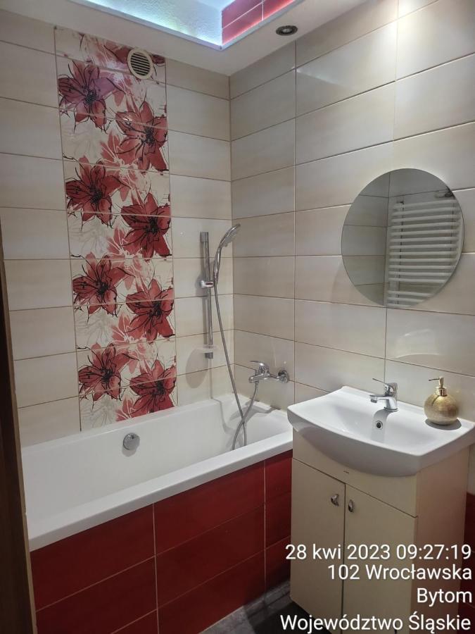 Apartament Rudy 102 Self Check-In 24H Apartment Bytom Bagian luar foto